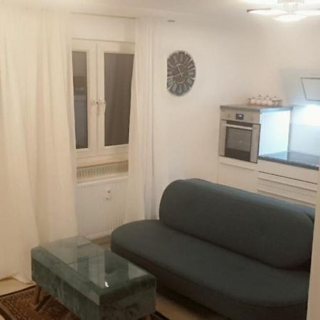 Apartment Mit Schoener, Moderner Einrichtung Kolonia Zewnętrze zdjęcie