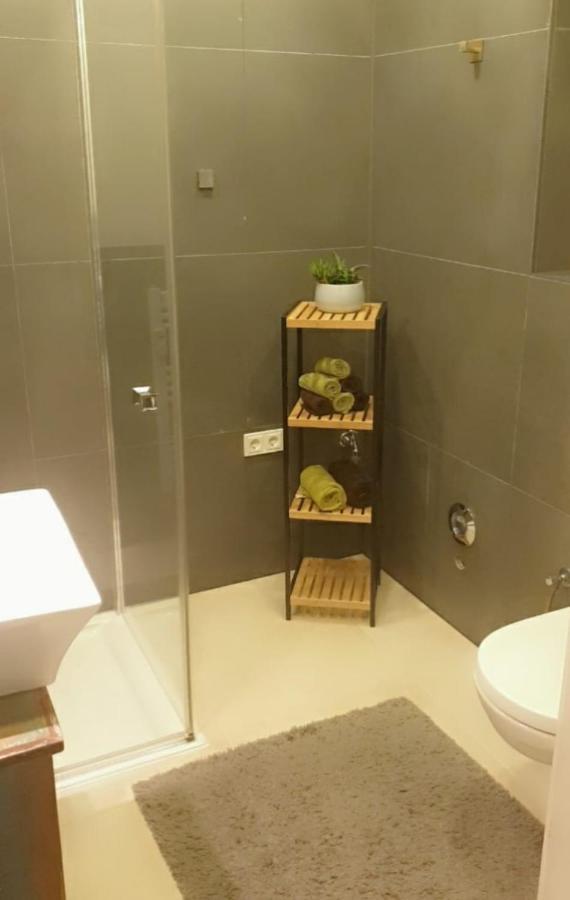 Apartment Mit Schoener, Moderner Einrichtung Kolonia Zewnętrze zdjęcie